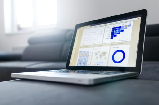 Data-driven dashboard with real-time analytics showing factors affecting lead quality in 2025.